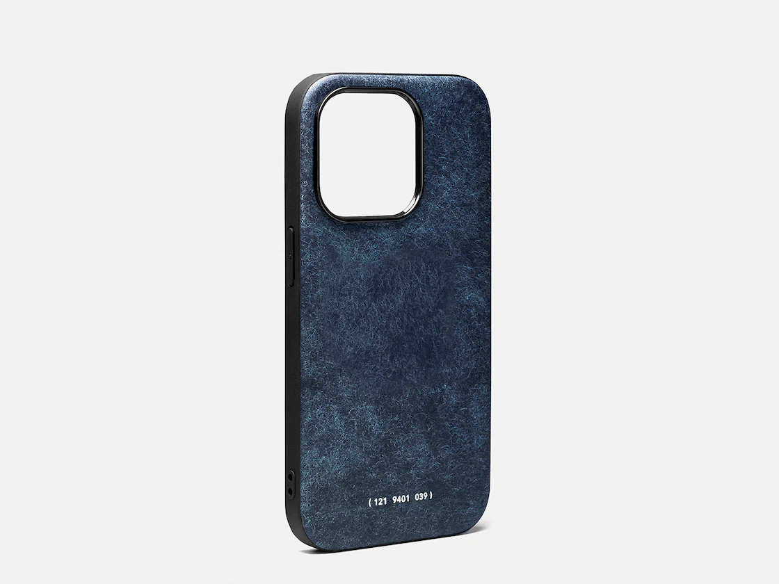 121 MagSafe Snowflake Leather Case | iPhone 15 Pro - Image 11
