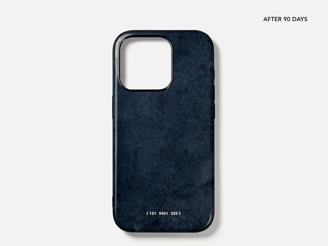 121 MagSafe Snowflake Leather Case | iPhone 15 Pro - Image 9